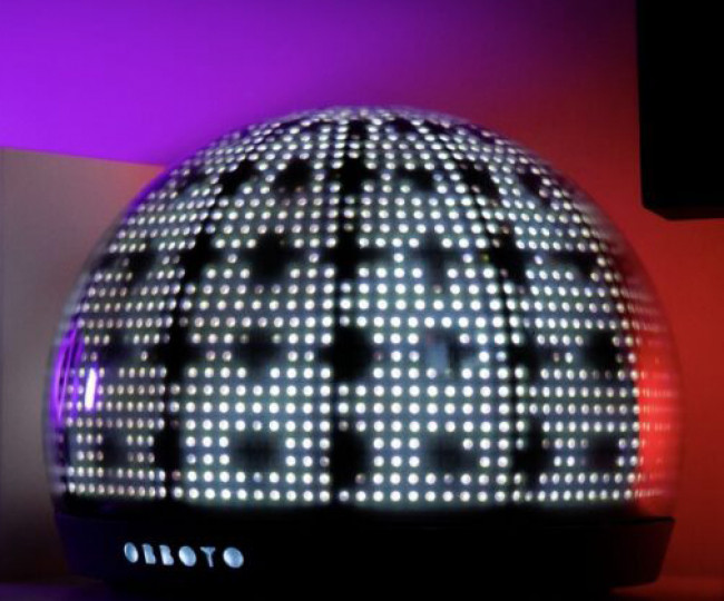 Інтерактивна сфера OBBOTO Sphere Desktop Buddy